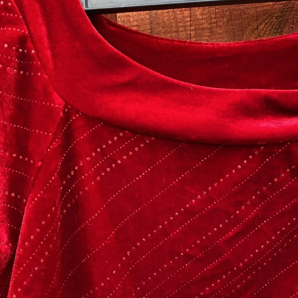 My Michelle Red Velvet Glitter Stripe Ruffle Formal Dress Size 14 Girls